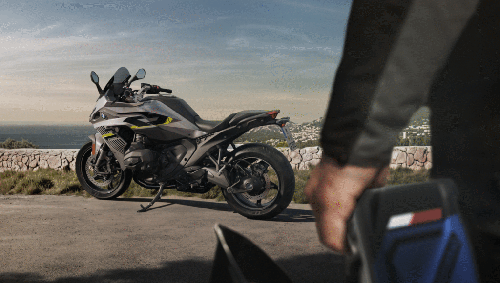 R 1300 RS