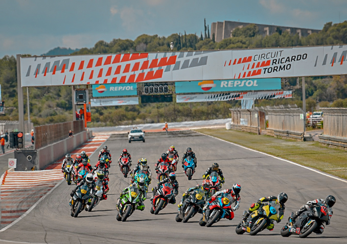 BMW Motorrad RR Iberia Cup 2025 Inicio de la Tercera Edición con Seis Citas en España y Portugal