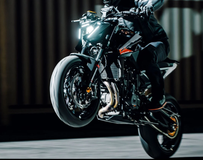 ktm 790