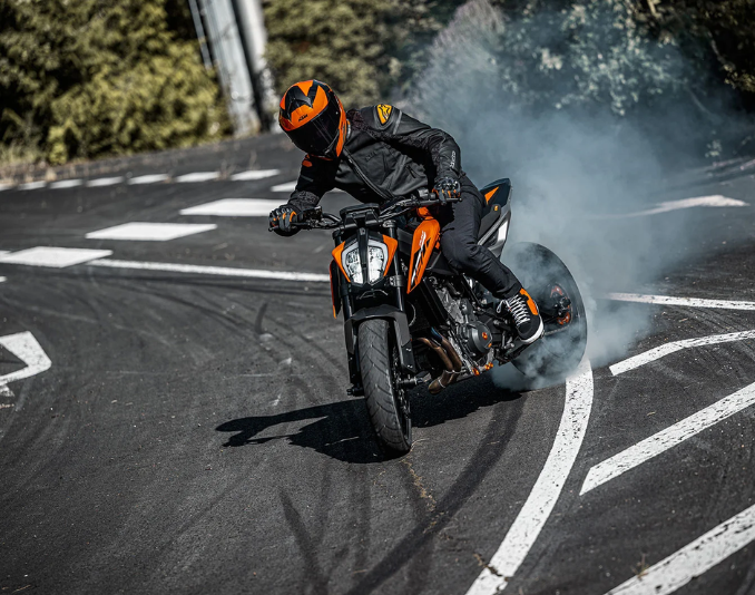 ktm 790